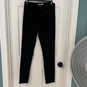 Levi's Women's Jet Black Skinny Jeans